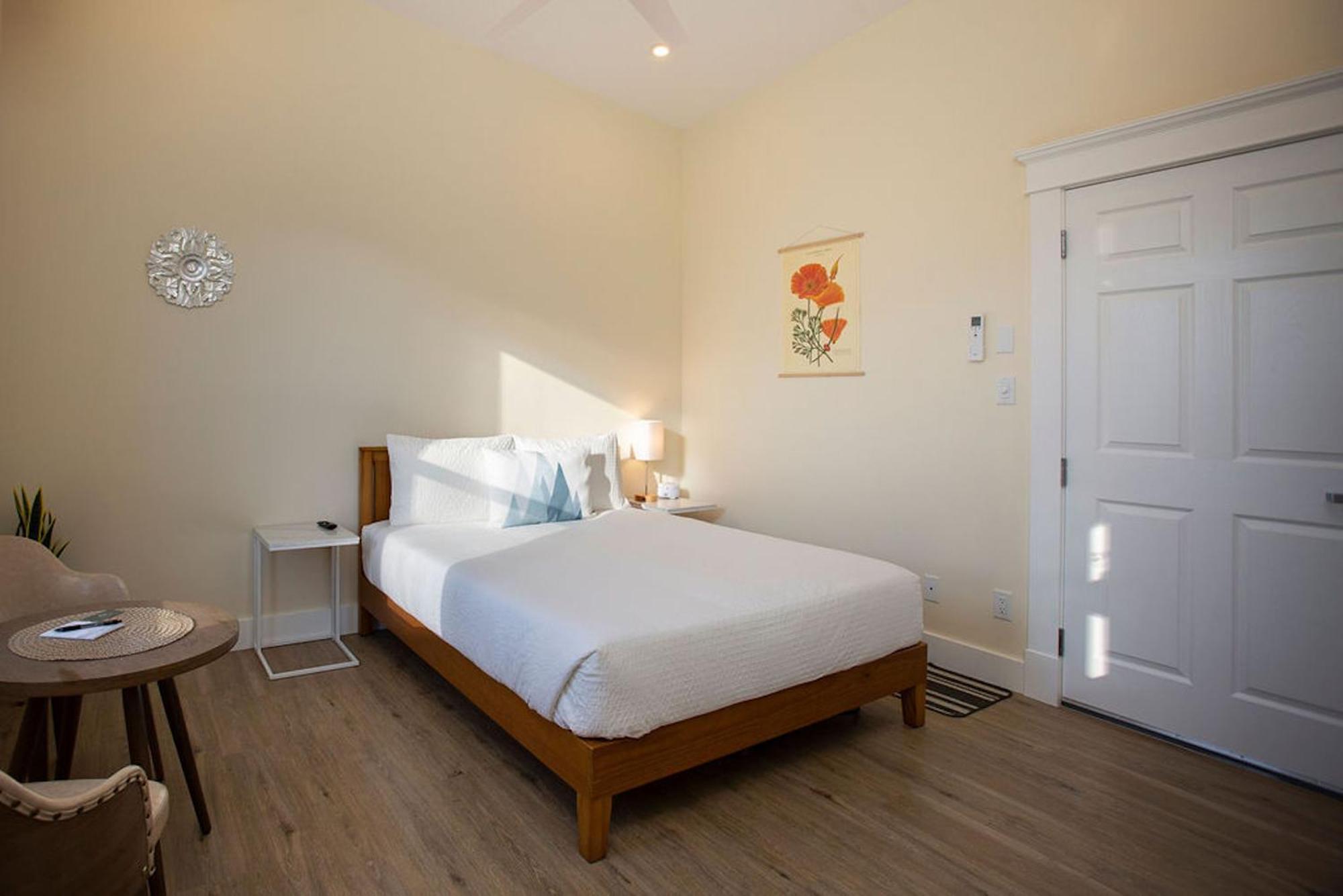 Stirling All Suites Hotel Nelson Exteriör bild